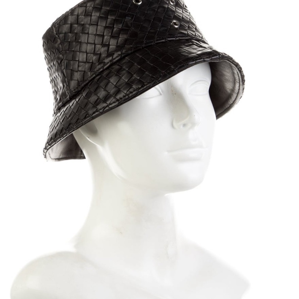 Bottega intrecciato bucket hat